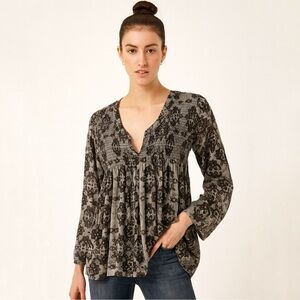 Odd Molly Gray Abstract Graphic Smocked Blouse Size Medium